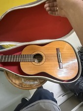Yairi Virtuoso Handmade Classical Guitar No 189 1969