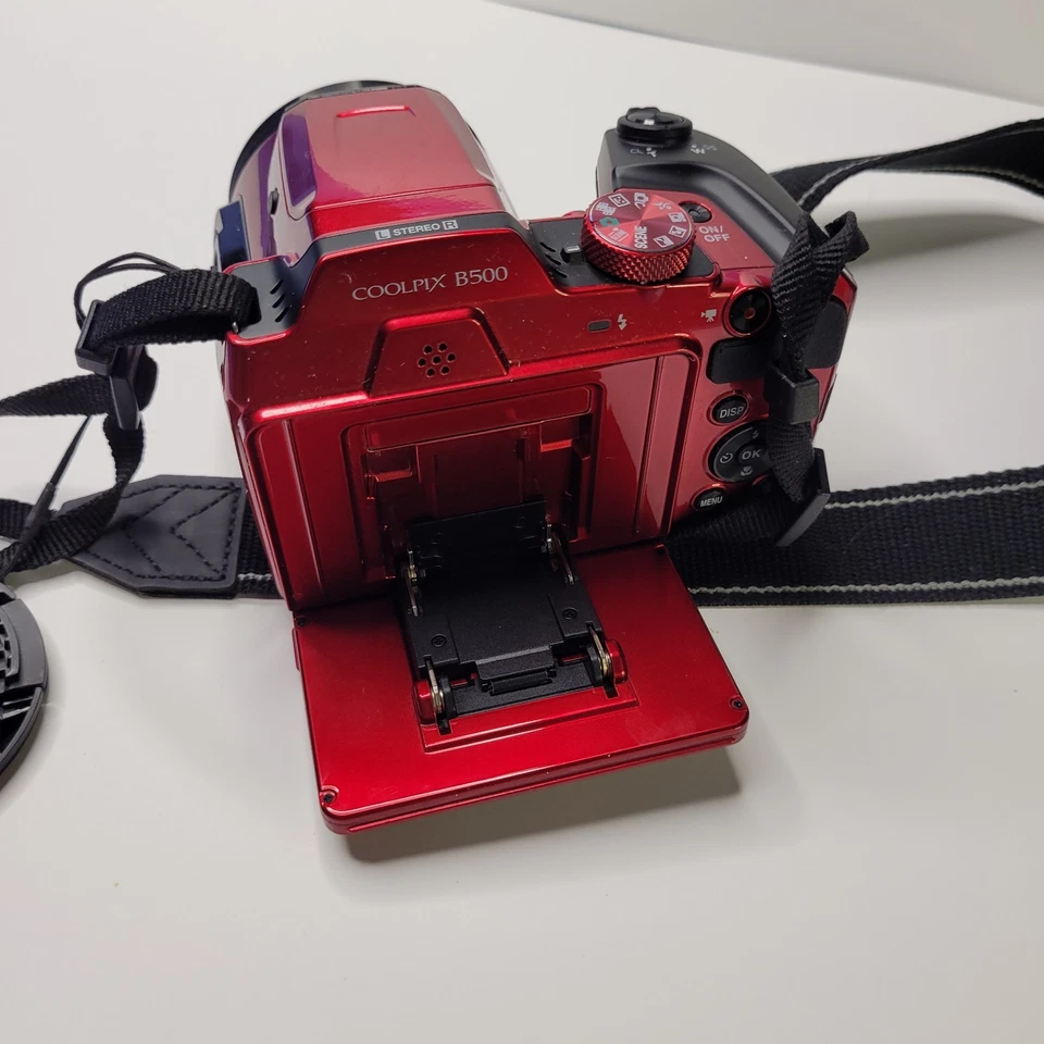 Nikon COOLPIX B500 16.0MP 40x Digital Camera - Red - Image 4 of 4