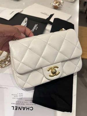CHANEL 24S Pearl Crush Maxi Mini Flap Bag Lambskin White Gold