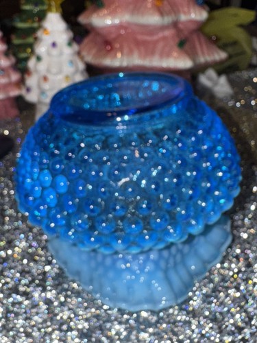 Fenton Opalescent Blue Hobnail Crimped Ruffle Edge Rose Bowl Vase 5" Tall - Picture 12 of 17