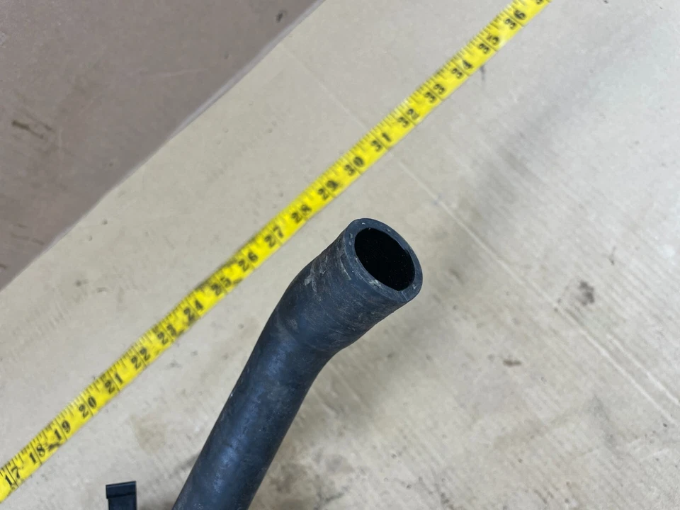 Tubo de mangueira de retorno do motor radiador Mini Cooper Paceman 2013-2016 7609822 fabricante de equipamento original. - Imagem 2 de 4