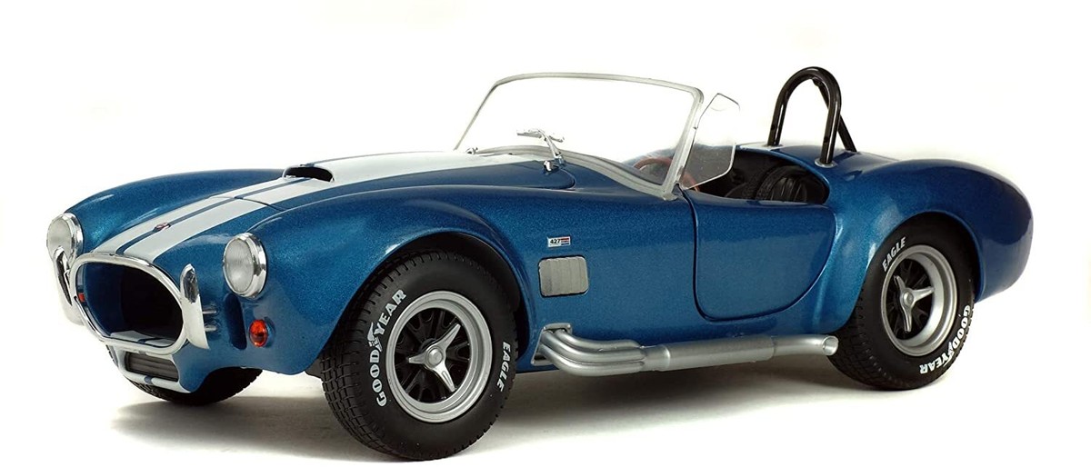 ｊ　 AC COBRA 427 MK.2メタリックブルー 1/18 Amazon.co.jp: ,ソリド 1/18 AC コブラ 427 MkII メタリック