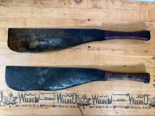 Pair of Vintage Sugar Cane Machete Made In Colombia With Wood Scales