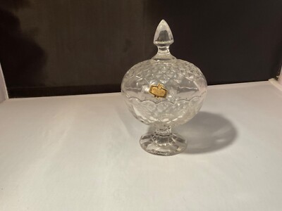 Heirloom 6 1/2  Lead Crystal Candy Box Stylesetter -B2