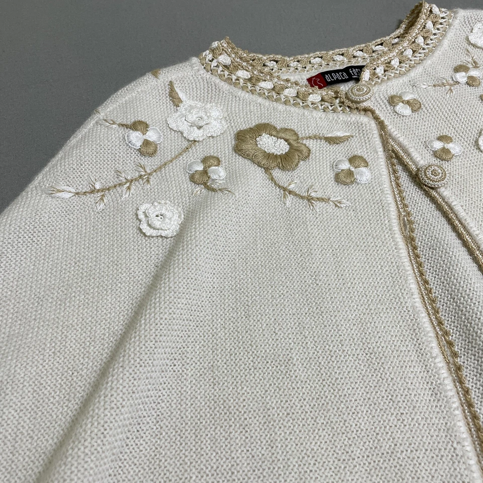 Винтажный женский топ 70-х с плащом альпака кремовый с цветочной вышивкой бахрома богемное пончо лапша - Изображение 4 из 4