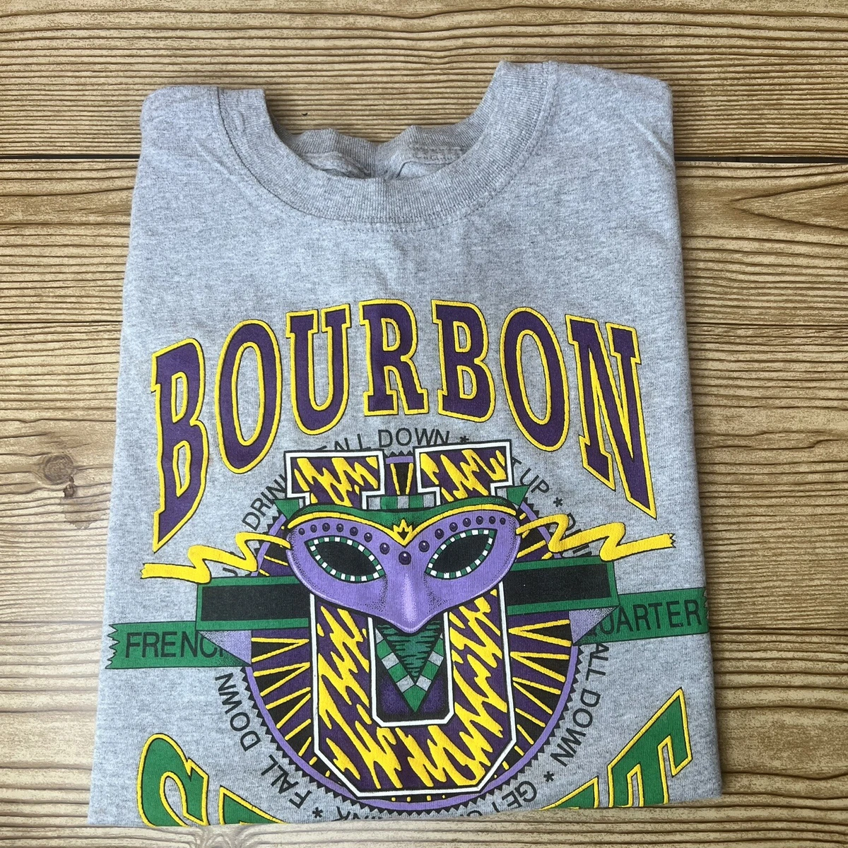 Vintage Bourbon Street T Shirt French Quarter New Orleans Souvenir Tee Size  M