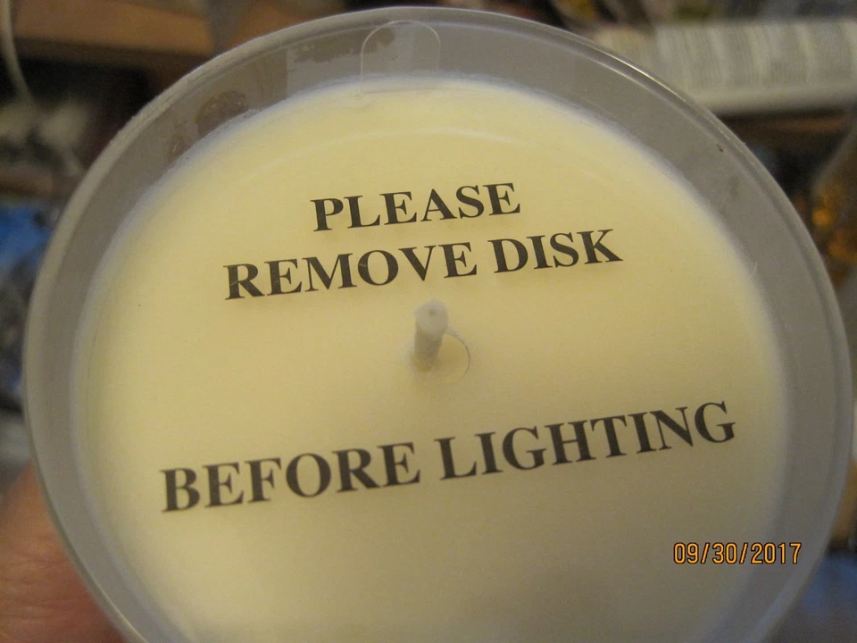 VELA TARRO CALDREA MENTA AMARYLLIS 10,5 OZ ~ 55 ~ HORAS NUEVO en CAJA ACEITE ESENCIAL Foto 3 de 4