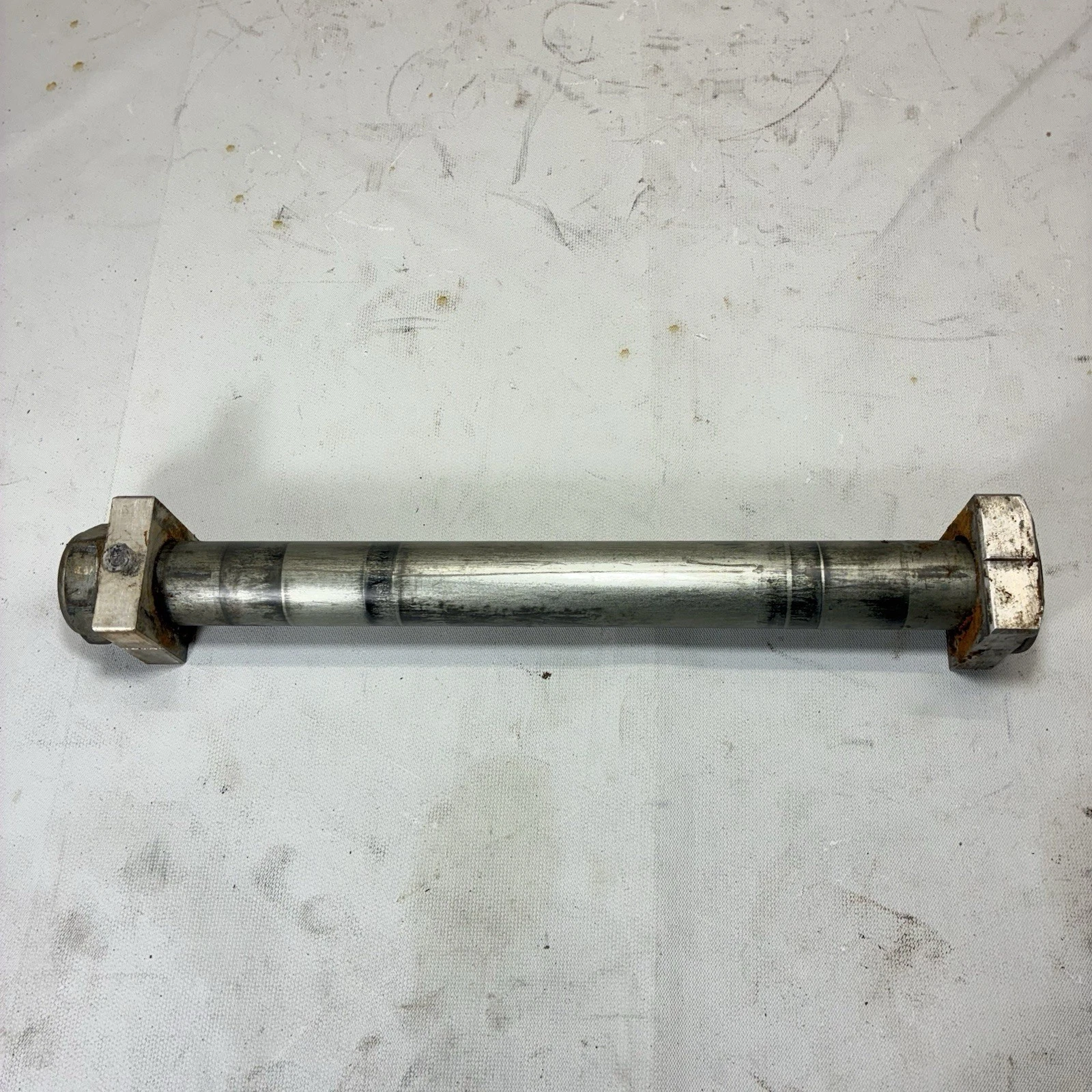 2006 02-08 HONDA CRF250R CRF450R Rear Wheel Axle Bolt Nut Spacer Blocks