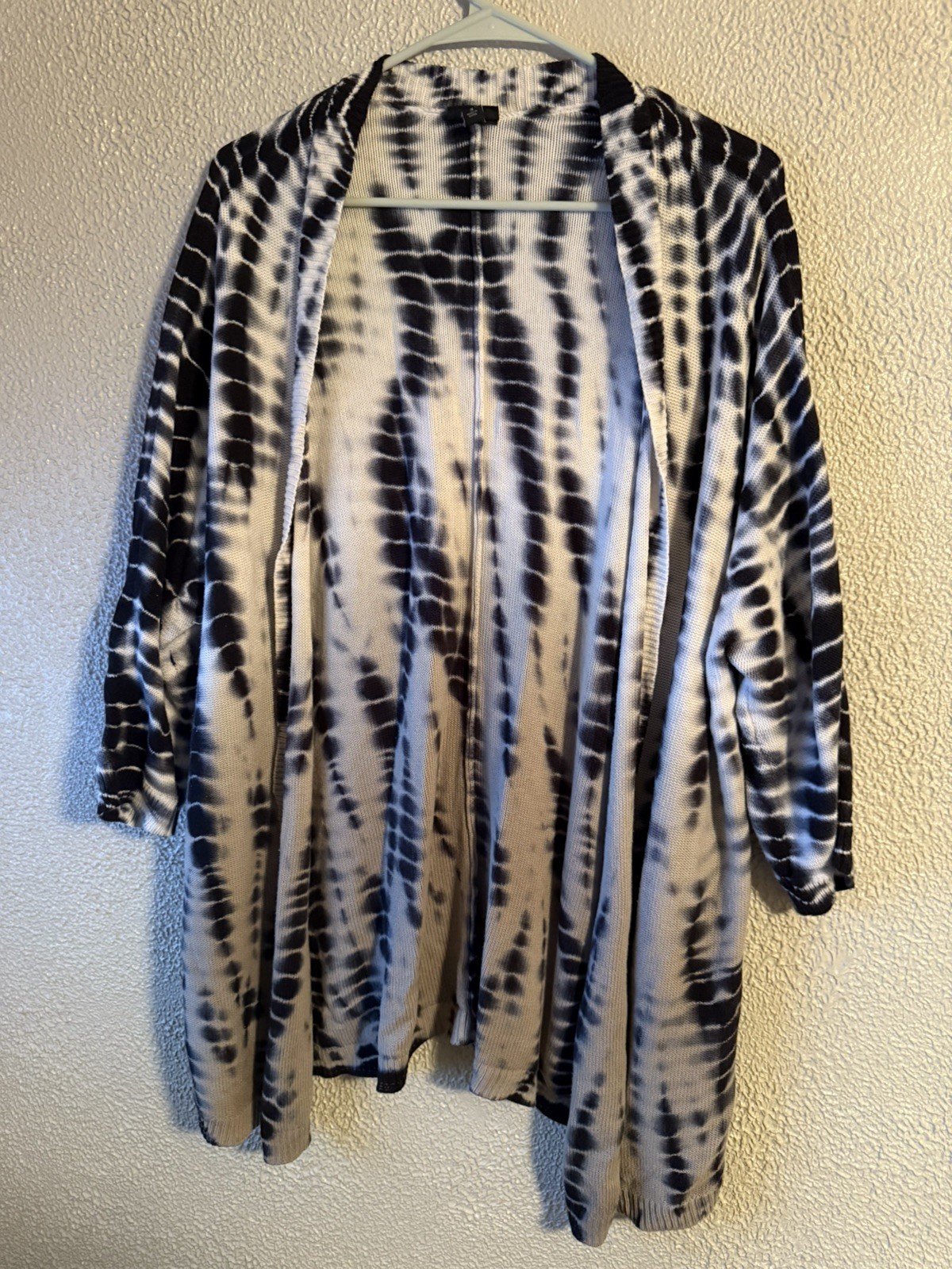 Torrid Sweater Distressed Multicolor Long Sleeve Women's Size 3