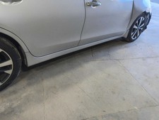 ALTIMA 2017 Rocker Panel Moulding 698675