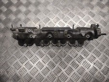 TOYOTA AVENSIS T25 Ansaugbrücke 2.00 Diesel 85kw 2006 18134694