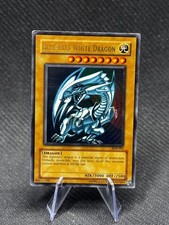 Yugioh Blue-Eyes White Dragon SDK-001 Ultra Rare Starter Deck Kaiba HP