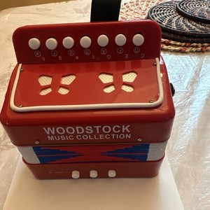 Woodstock Music Collection Vintage Child Accordian Musical Instrument Works