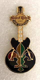 HARD ROCK CAFE NEW ORLEANS 2006 GAY PRIDE DECADENCE FEST FLEUR DE LIS GUITAR PIN