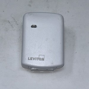 Leviton VRPD3-1LW Smart Plug-In Light Dimmer Z-Wave