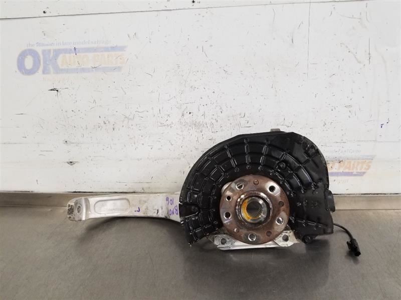 Maserati Levante 2019-2019 Front Left Steering knuckle P/N 06701023180
