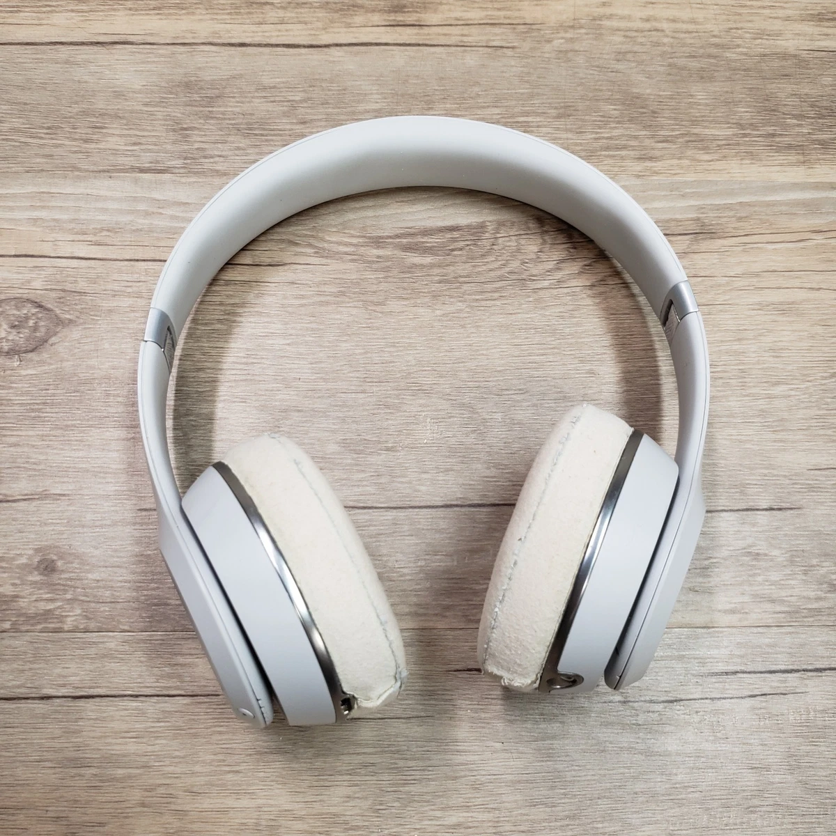 Beats by Dr. Dre Solo3 Silver Headphones for Sale | Shop New