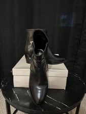 Women  s Marc Fisher Black Leather Boots