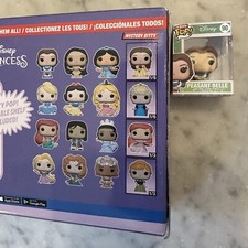 Funko Bitty Pop Princesa Disney - 90 Campesina Bella La Bella y la Bestia
