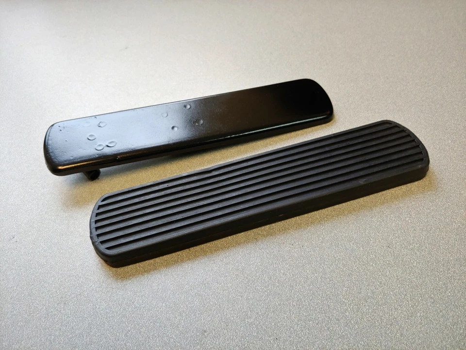 CLEAN USED ORIGINAL PORSCHE 356A 356B 356C 356SC GAS PEDAL ASSEMBLY W NEW PAD 4 — 第 2/4 张图片