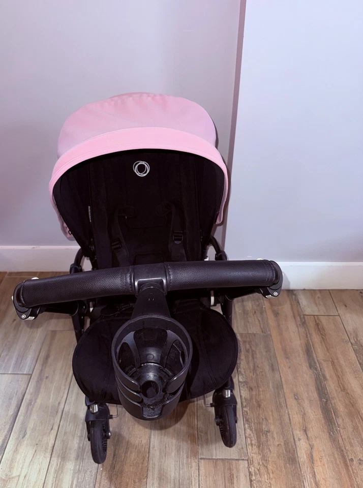 Bugaboo Bee5 All Black - Imagem 3 de 4