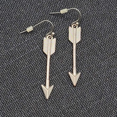 Arrow Pierced Earrings Silver tone Dangle 1 5/8''