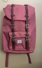 Mochila Herschel Little America Nantucket roja