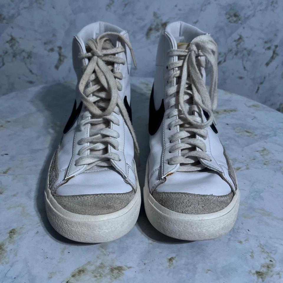 Nike Blazer средний 77 женщин размер 10 туфли белый черный Athletic тренер кроссовок - Изображение 3 из 4