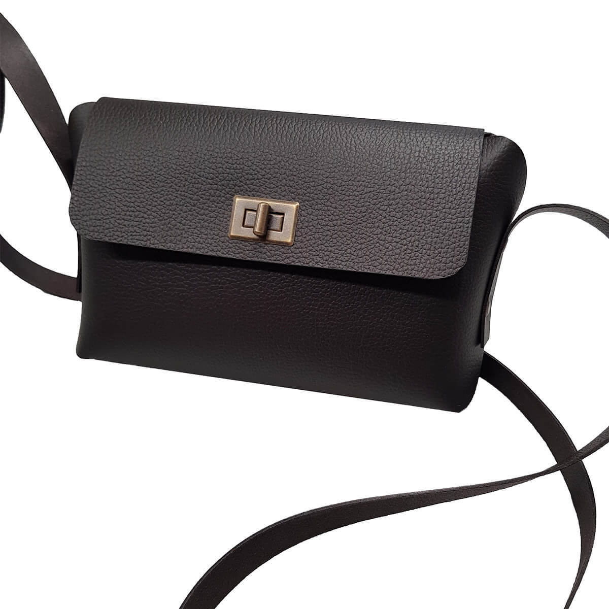 Kit complet de maroquinerie ma première pochette en cuir à offrir