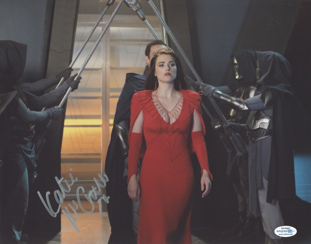 katie mcgrath red dress Fy Katie McGrath