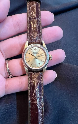ROLEX WOMEN 14k SOLID GOLD VINTAGE Oyster Perpetual Watch
