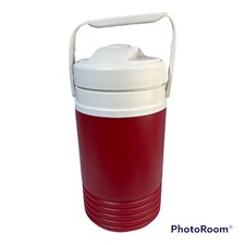 ❄️IGLOO Red Jug HALF GALLON ~ 12 inches Tall Cooler With Spout Made In USA Red