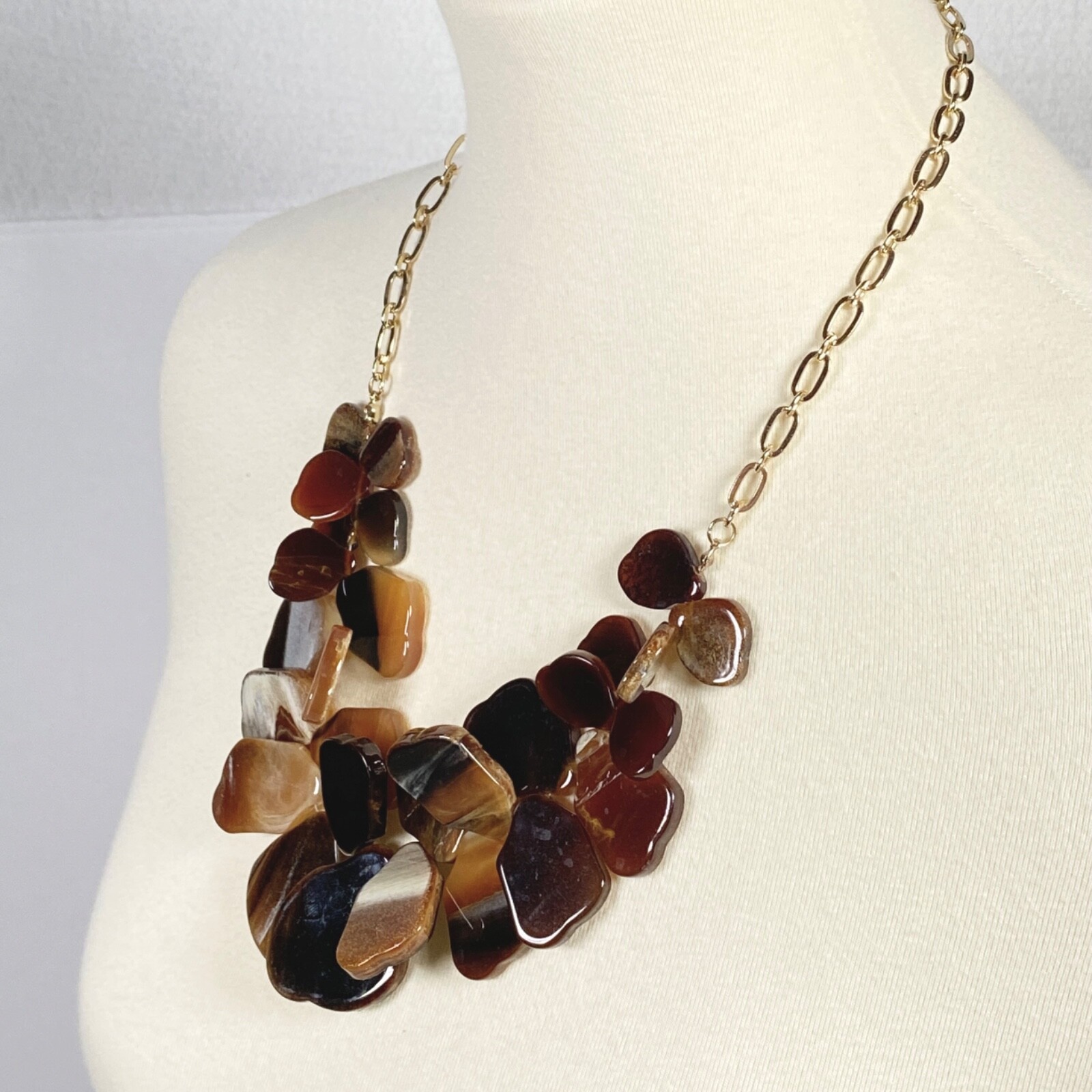 Stella & Ruby Simulated Agate Stone Necklace Brow… - image 3