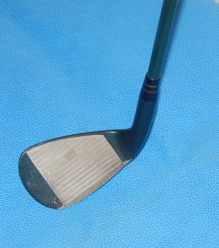 RH Yonex A.D.X. 2.0 Graphite Headed 9 Iron with Graphite Shaft & Head Cover - Picture 3 of 10