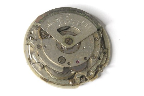Orient 46941 Japan automatic movement for repairs, for parts -22398 - Foto 3 di 3