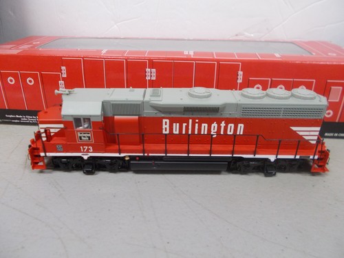 ATLAS # 8910 ~ LOCOMOTORA BURLINGTON GP-40 # 173 ~ CON ENCHUFE DCC ~ ESCALA HO | Condition: New