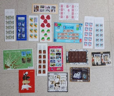 Lot de blocs et de carnets neufs années 90/2000 Yvert et Tellier :271€ - Photo 1/4