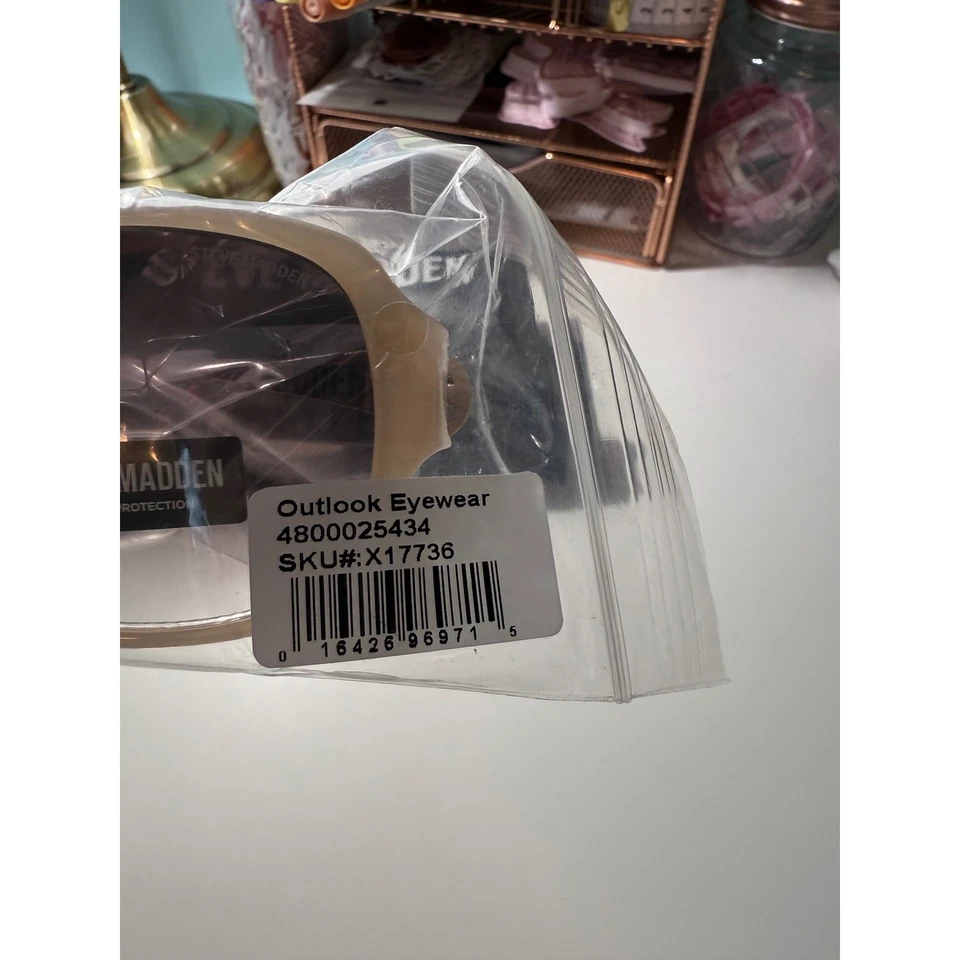 Gafas de sol Steve Madden "Mellyn" para mujer tostadas | Lentes marrones degradadas nuevas con etiquetas | Mínimas Foto 4 de 4