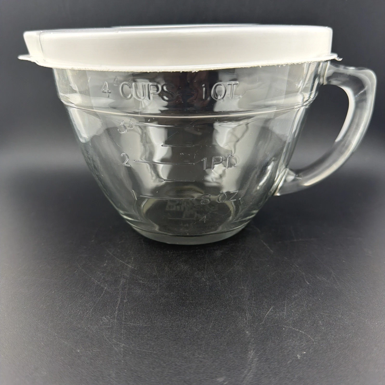 Pampered Chef 4 Cup 1 Qt. Quart Glass Measuring Mixing Batter Bowl Handle W/ Lid