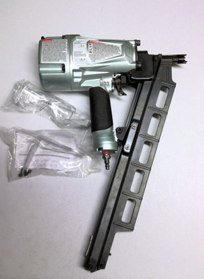 Metabo HPT NR83A5(S) 21 Degree 3-1/4 Inch Plastic Collated Framing Nail Gun.