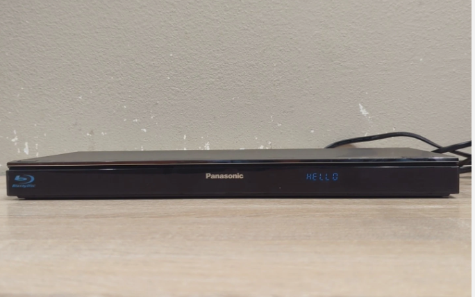 PANASONIC Blu-Ray Disc-Player Model DMP-BDT220 With Remote | eBay