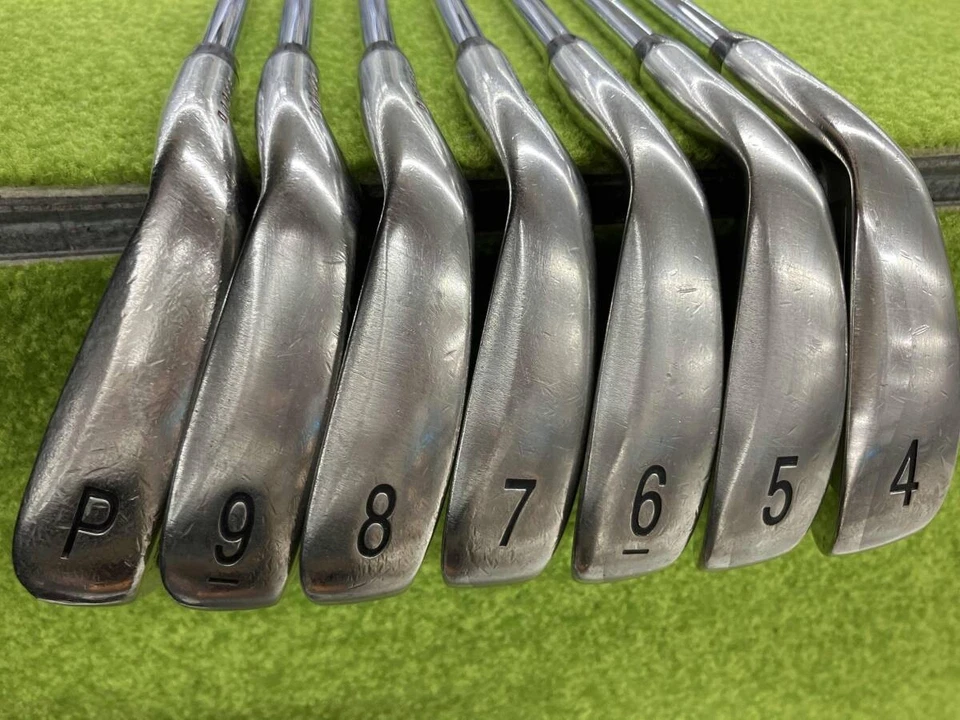 Used  ONOFF GLOBERIDE 2010 Irons #4-PW  N.S PRO 950GH Flex:S - Image 3 of 4