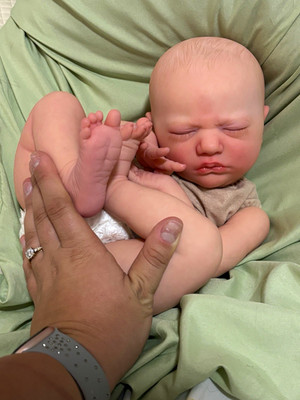 Reborn Jaycee Asleep by BB w/ SOLE Gracie Mae by LLE Limbs 19  Hybrid Baby Girl