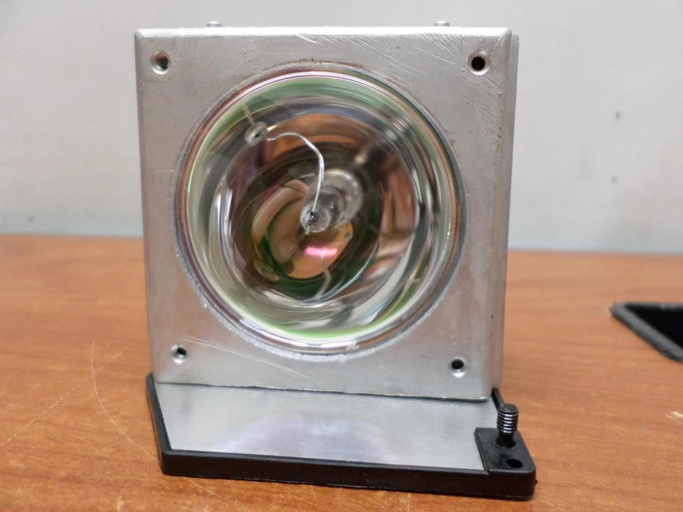 SP.80N01.001 Optoma EP739X Projector Lamp with Module - Image 2 of 4