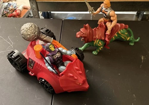 Vintage Mattel MOTU He Man And Battle Cat Skeletor Bashasaurus Battle Armor
