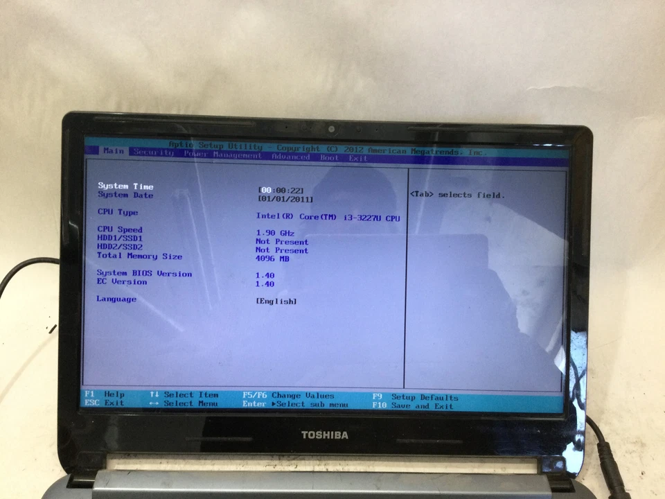 TOSHIBA SATELLITE U945-S4110 - BOOTS TO BIOS - INTEL I3 3227U - NO RAM -READ-BB - Image 3 of 4