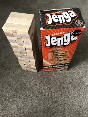 CLASSIC JENGA von Hasbro aus 2012