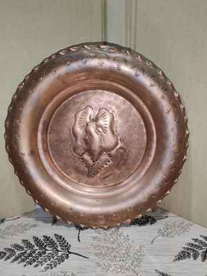 Ancienne ASSIETTE EN CUIVRE - SIGNEE GOARDERE Déco Normande - Photo 1/4