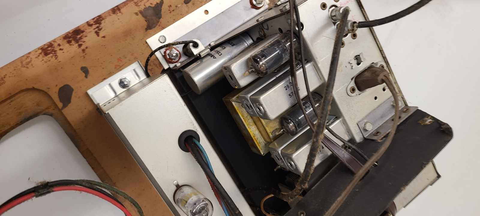 Vintage Dumont Tube AM/FM Radio Reciever Untested W/ Turntable Base