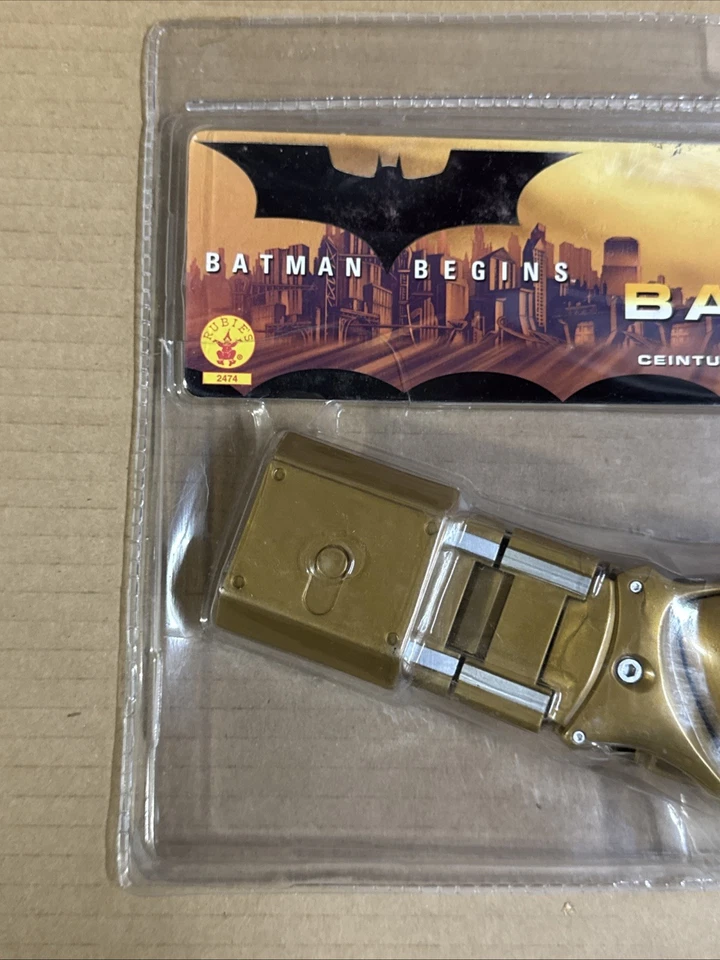 BATMAN COMIENZA CINTURÓN NIÑO DISFRAZ RUBÍES NUEVO (2003) PLÁSTICO DURO Foto 2 de 4